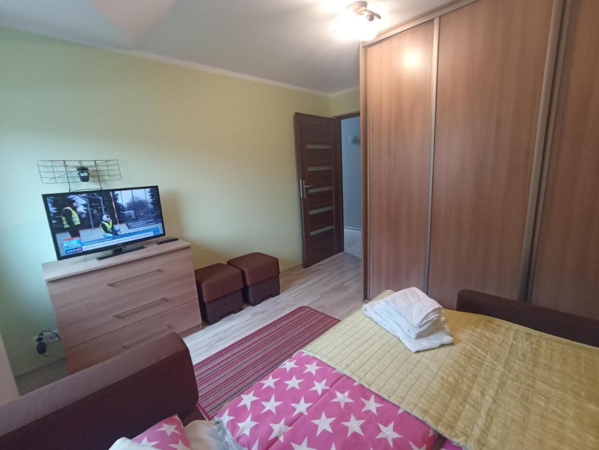 Appartement Apartament Idylla à Kudowa-Zdrój Extérieur photo